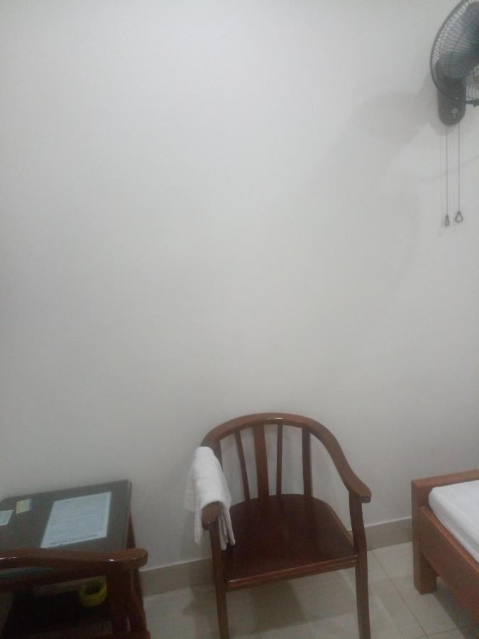 Nam Cuong Motel - Phong Don Co Cua So Thoang Mat Khep Kin - Thang May Hanoi Exteriör bild