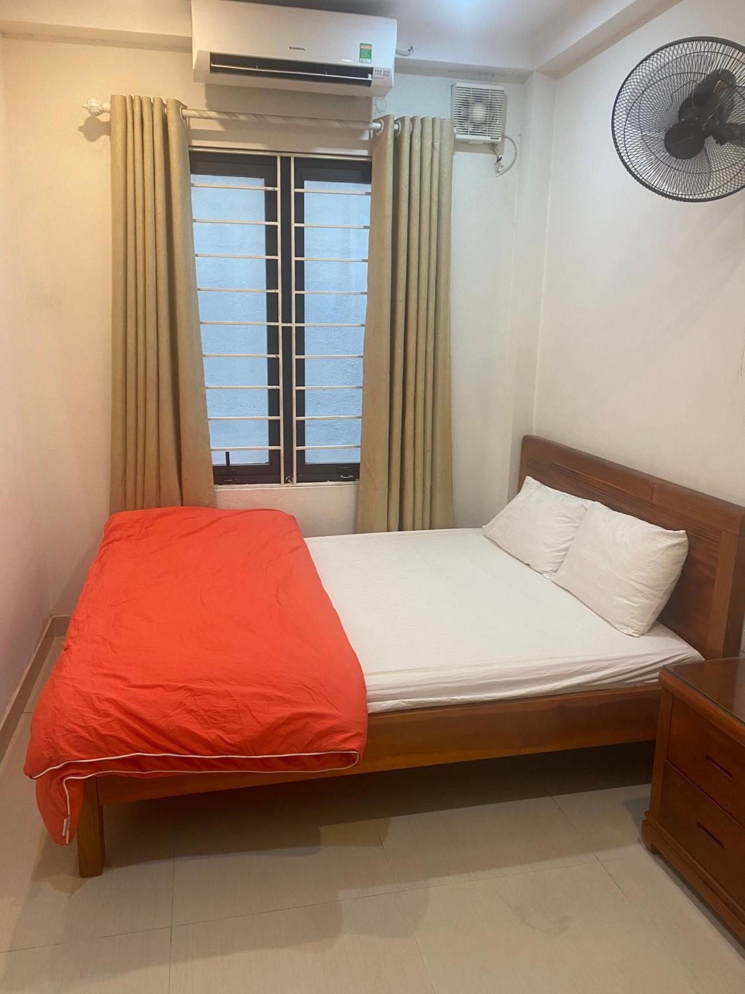 Nam Cuong Motel - Phong Don Co Cua So Thoang Mat Khep Kin - Thang May Hanoi Exteriör bild